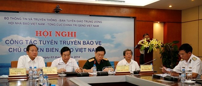 Conference on communications about Vietnam’s territorial protection in sea and islands - ảnh 1